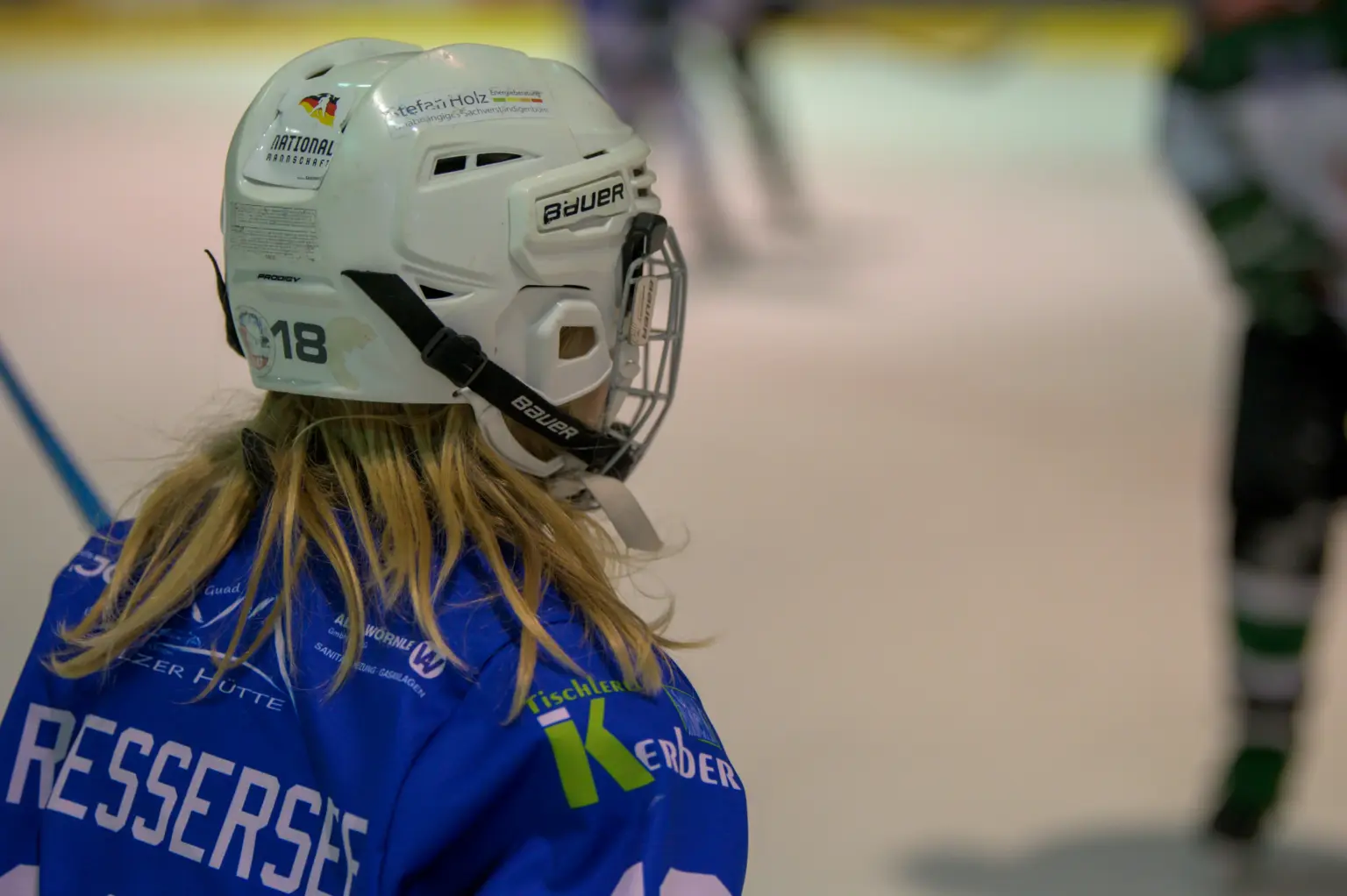 SC Riessersee Bild von hinten Kind